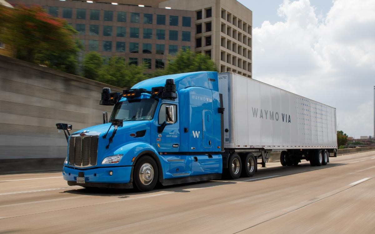 Исследование мира автономных грузовиков: революция в сфере перевозок